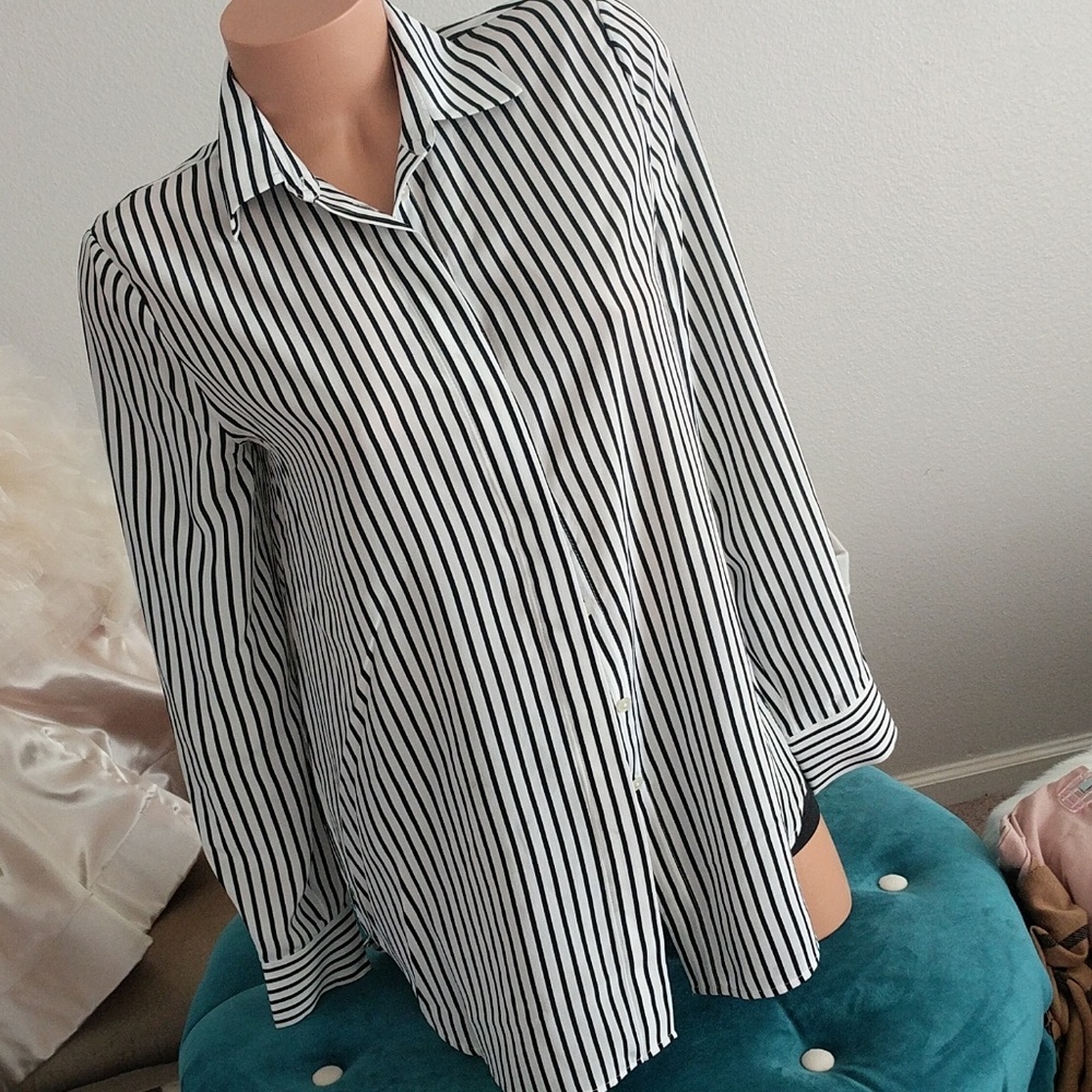 *I'm moving* Banana Republic Striped Silk Tunic